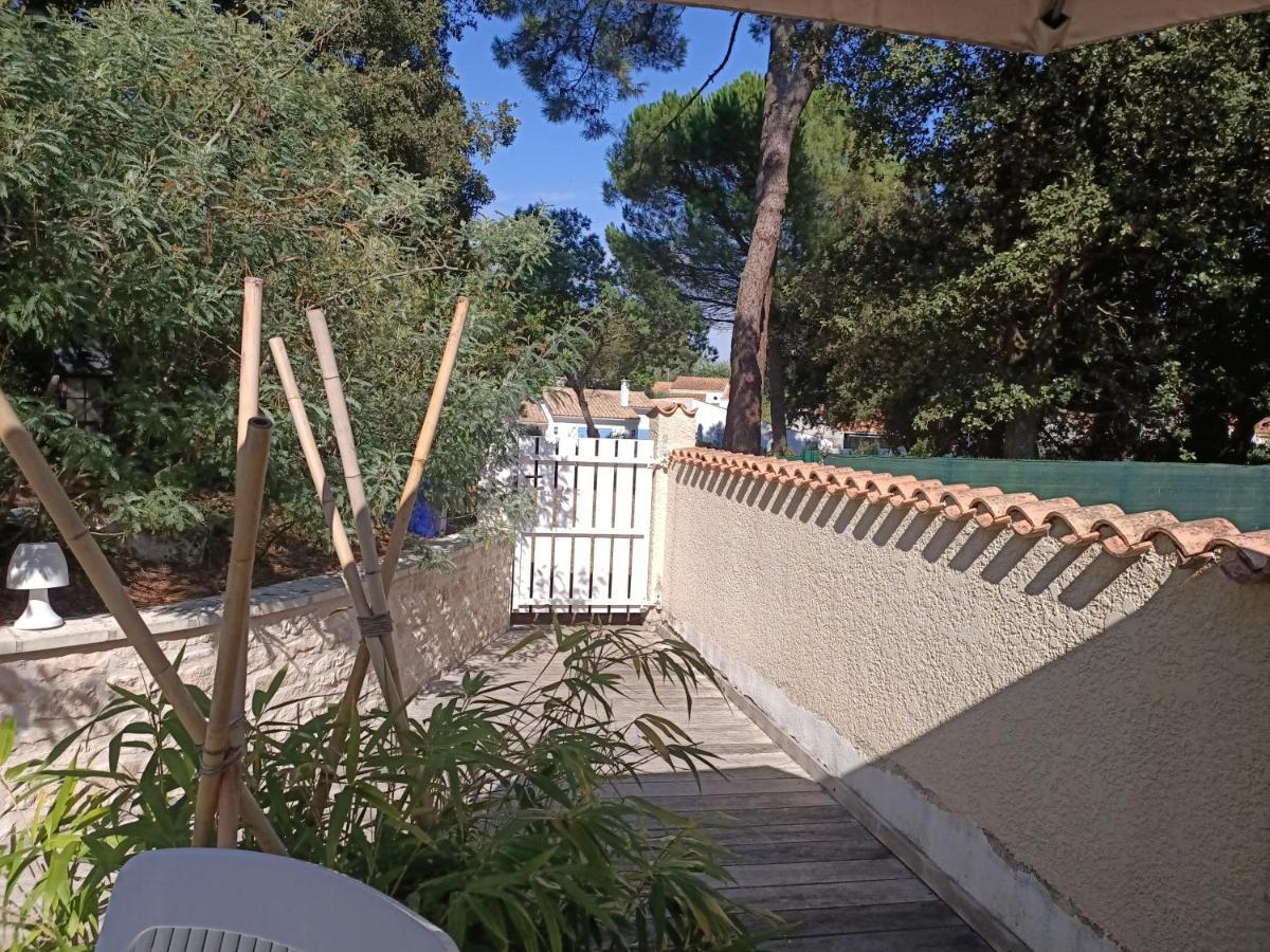 Pomme De Pin Et Mimosa Holiday home *